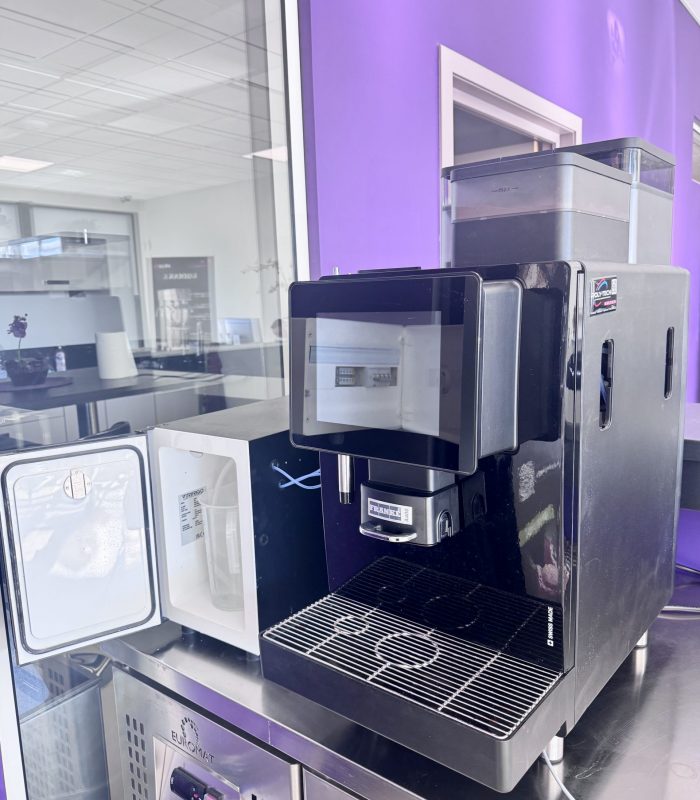 MACHINE A CAFE FRANKEE